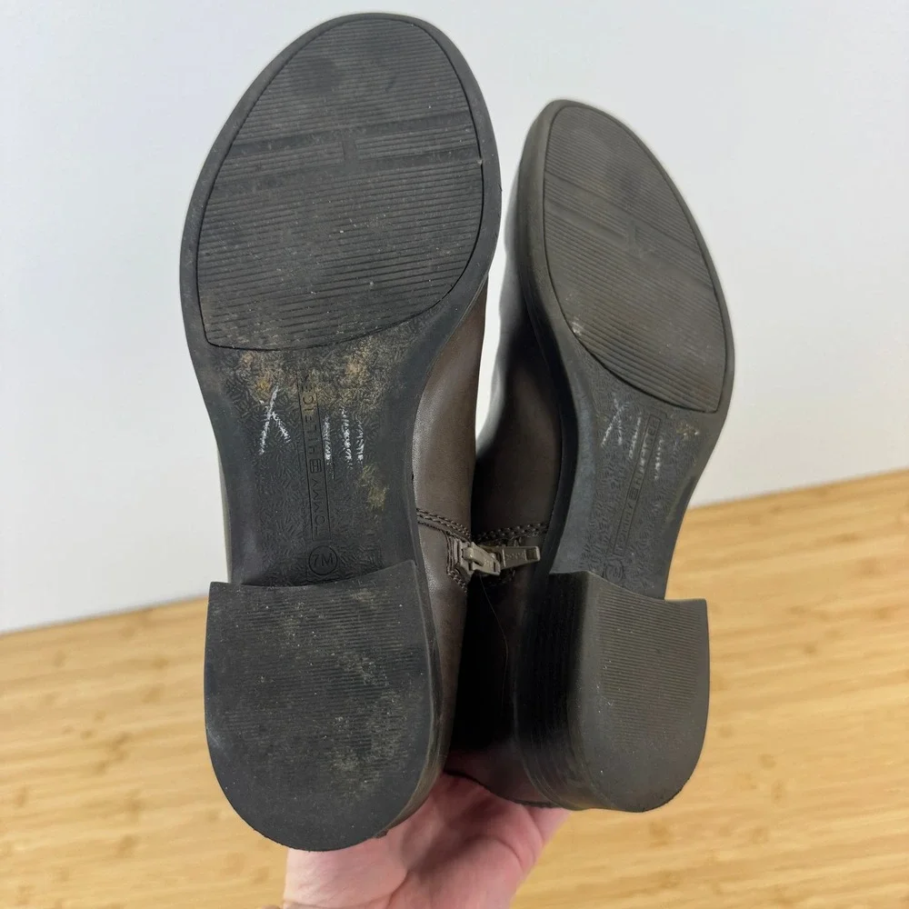 Tommy Hilfiger Women's Brown Leather Wool‎ Tall Riding Boots Size 7M